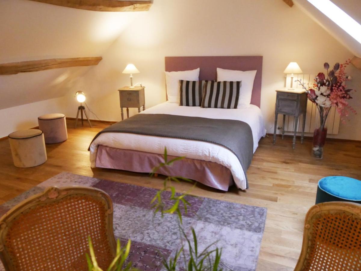 Le Champ De L'Eau Bed & Breakfast Crecy-la-Chapelle Eksteriør bilde